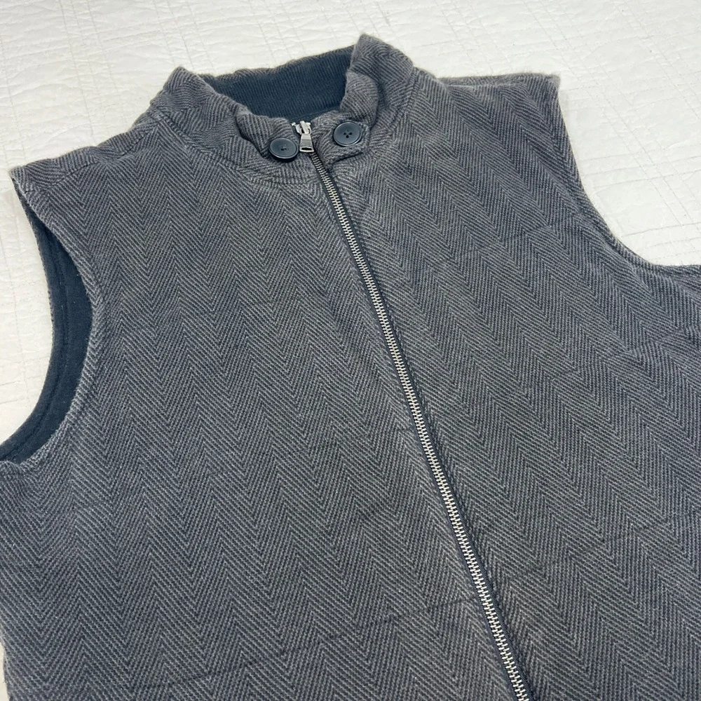 Banana Republic Mens Herringbone Quilted Vest Gray Full Zip Mock Neck Small